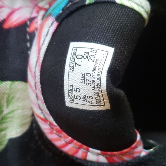 Vans Women Authentic Hawaiian Floral Print Skate Shoe Size 7 - Picture 3 of 3